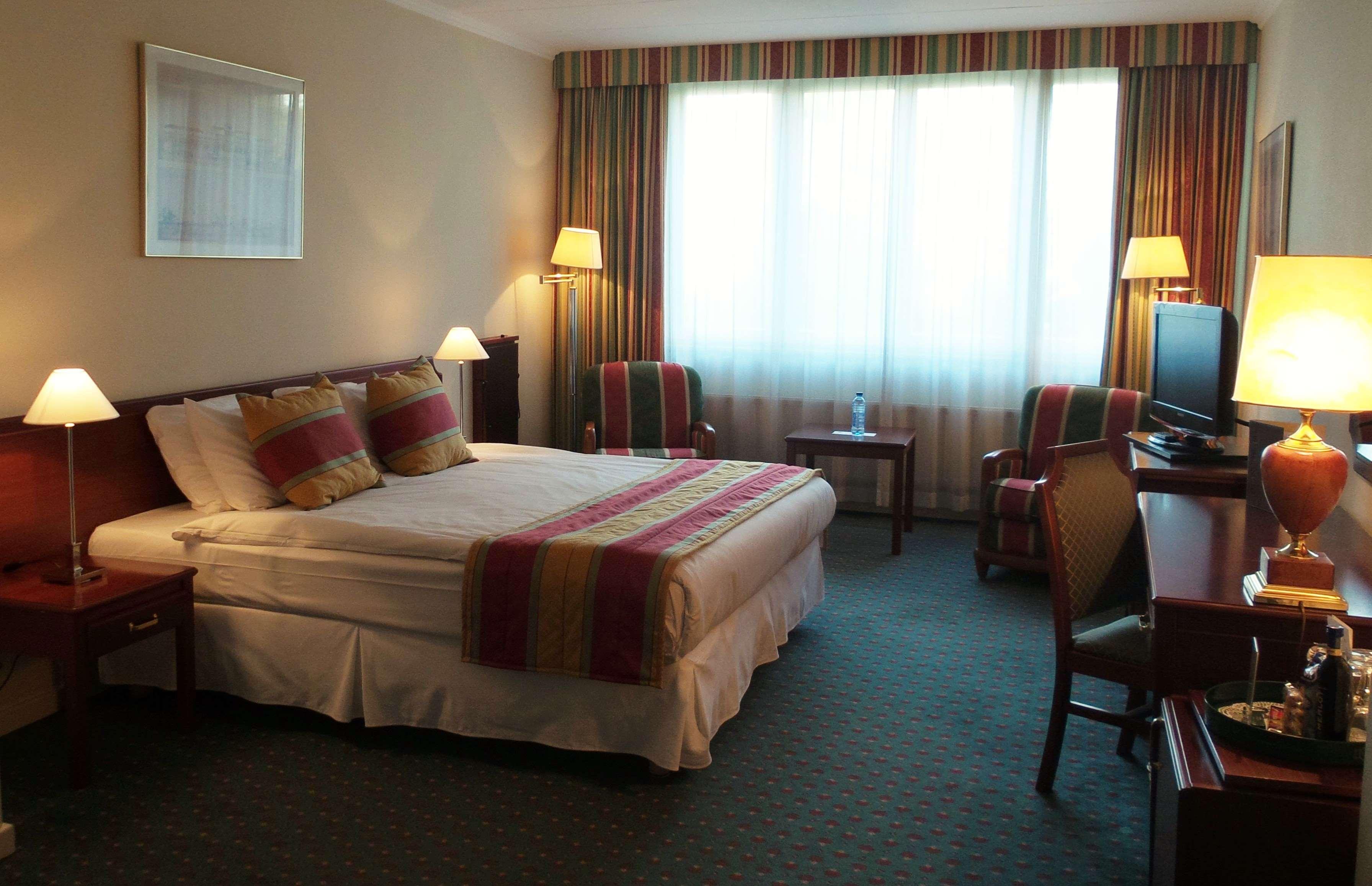 Best Western Plus Park Hotel Brussels Etterbeek Buitenkant foto