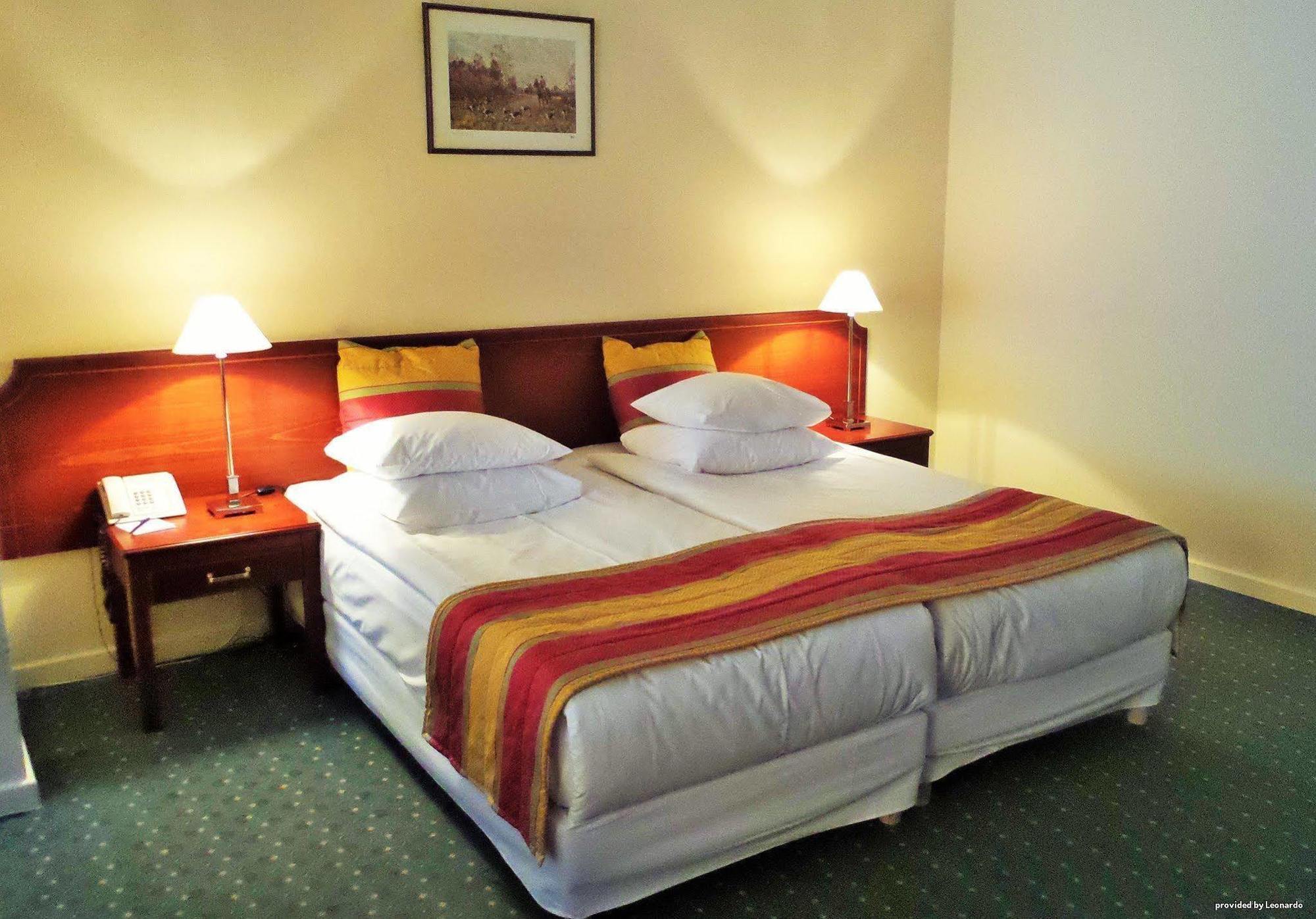 Best Western Plus Park Hotel Brussels Etterbeek Buitenkant foto